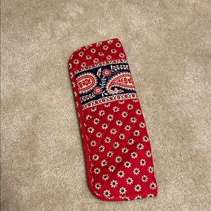 Vera Bradley Red Floral Quilted curling iron travel bag
